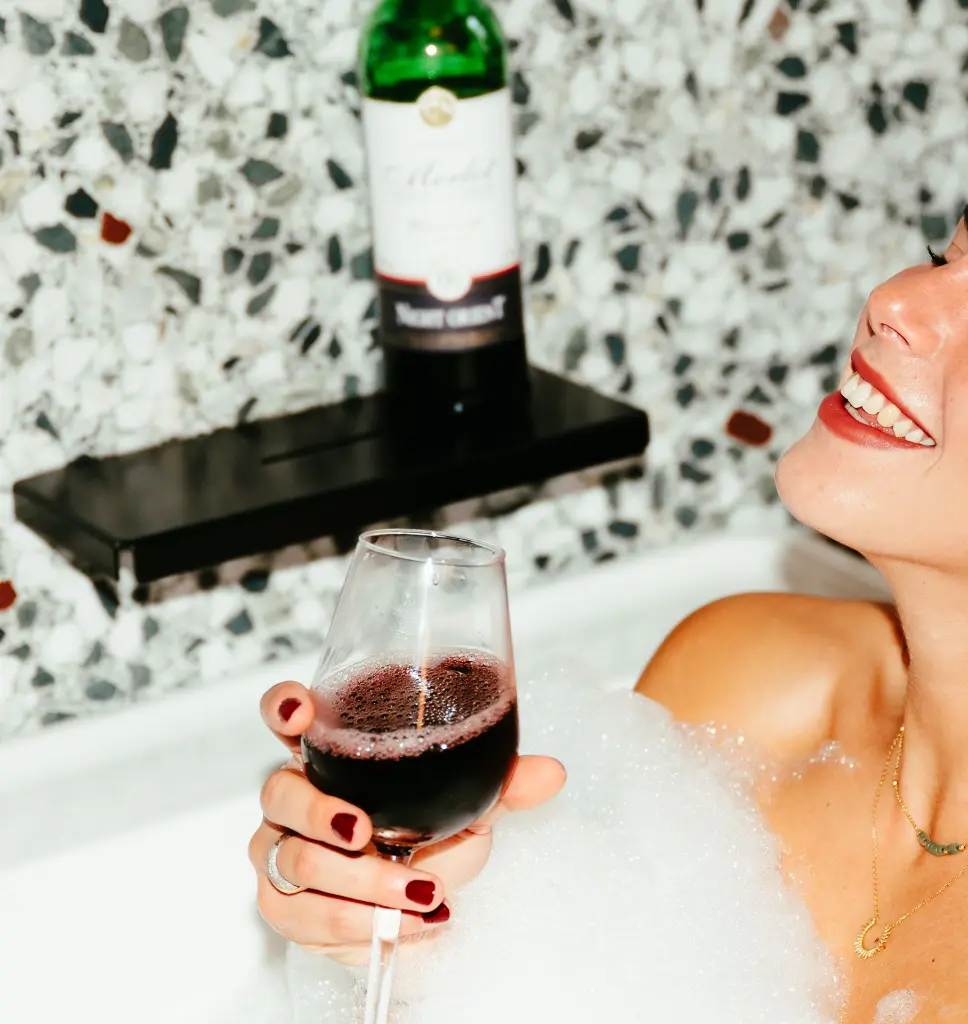 NightOrient_Merlot_6.webp