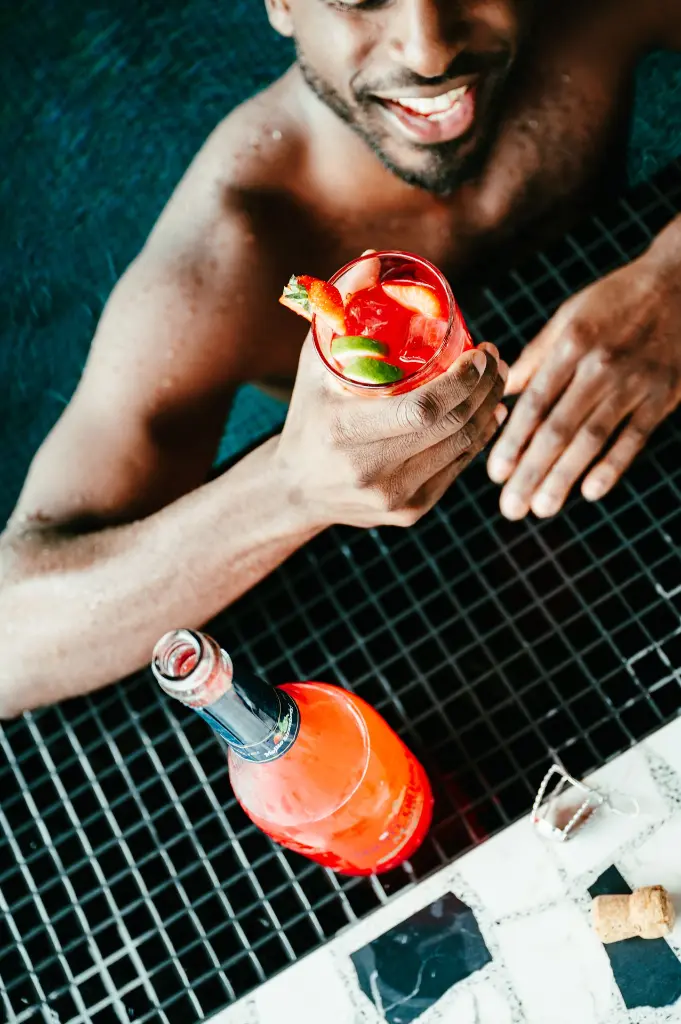 NightOrient_Mojito_Strawberry_2.webp